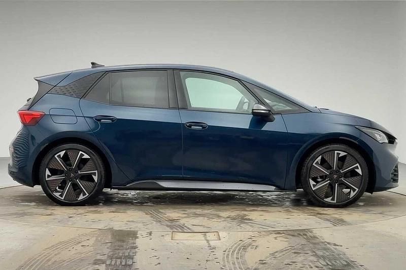 Used Cupra Born e-Boost 239 kW (326 HP) 2025 Blue Hatchback