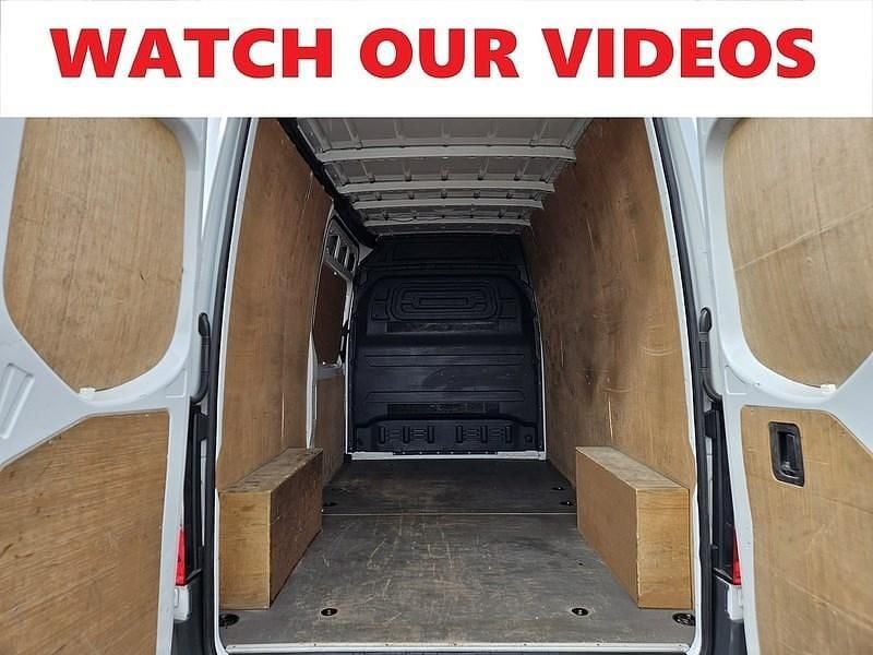 Begagnad Mercedes Sprinter Premium 150 HK (110 kW) 2023 Vit Van