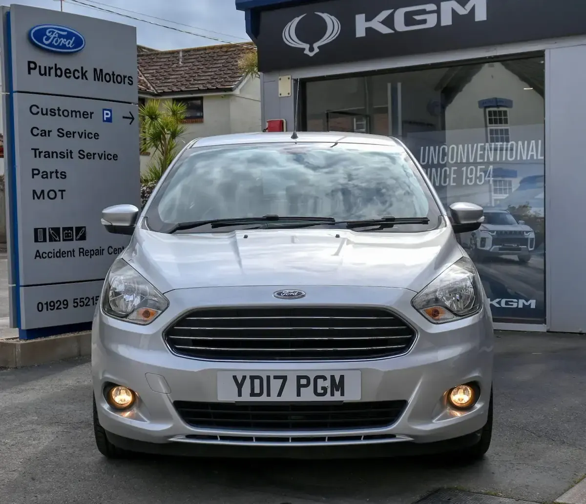 Used Ford Ka Plus Zetec 70 HP (51 kW) 2017 Silver Hatchback