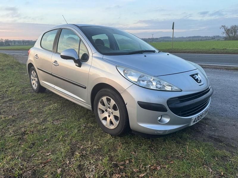Used Peugeot 207 S 95 HP (69 kW) 2009 Silver Hatchback