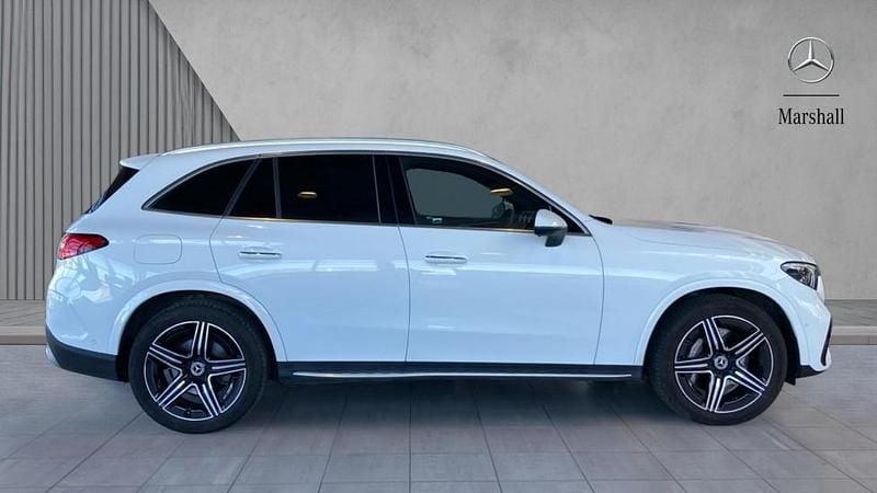 Used Mercedes GLC300 AMG Line Premium Plus 269 HP (197 kW) 2025 White