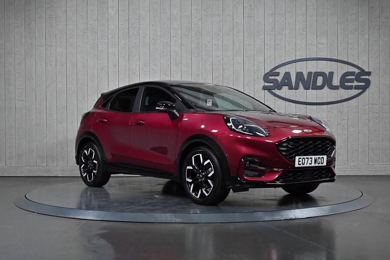 Used Ford Puma S 2023 Red Hatchback