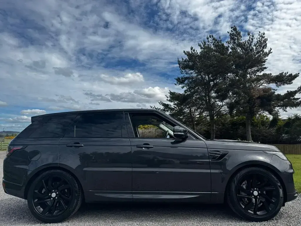Usado Land Rover Range Rover Sport HSE Dynamic 2020 Gris SUV