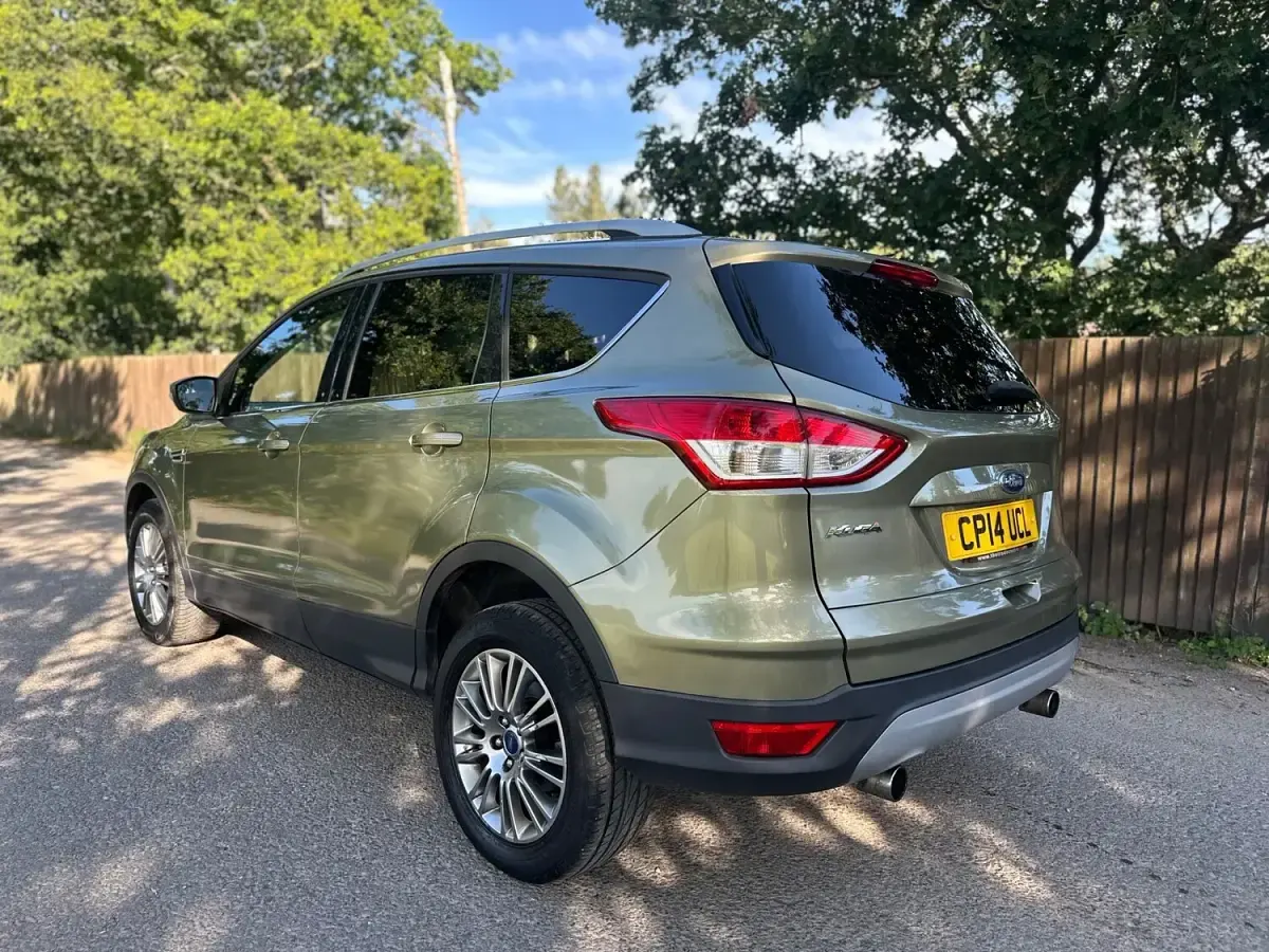 Used Ford Kuga Titanium 150 HP (110 kW) 2014 Green SUV
