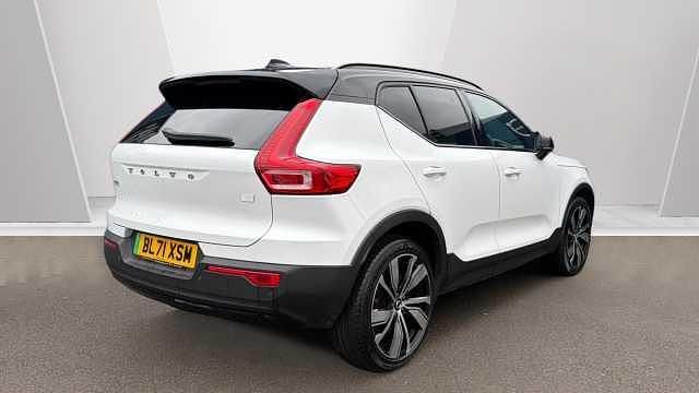 Used Volvo XC40 Pro 300 kW (408 HP) 2021 SUV