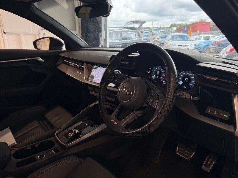Image 2/4