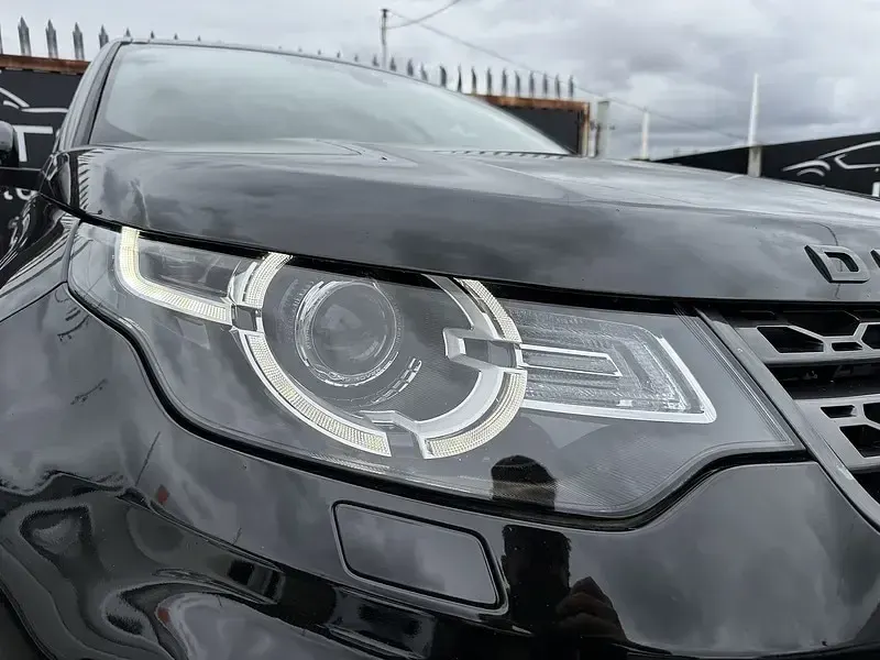 Used Land Rover Discovery Sport Landmark 180 HP (132 kW) 2019 Black SUV