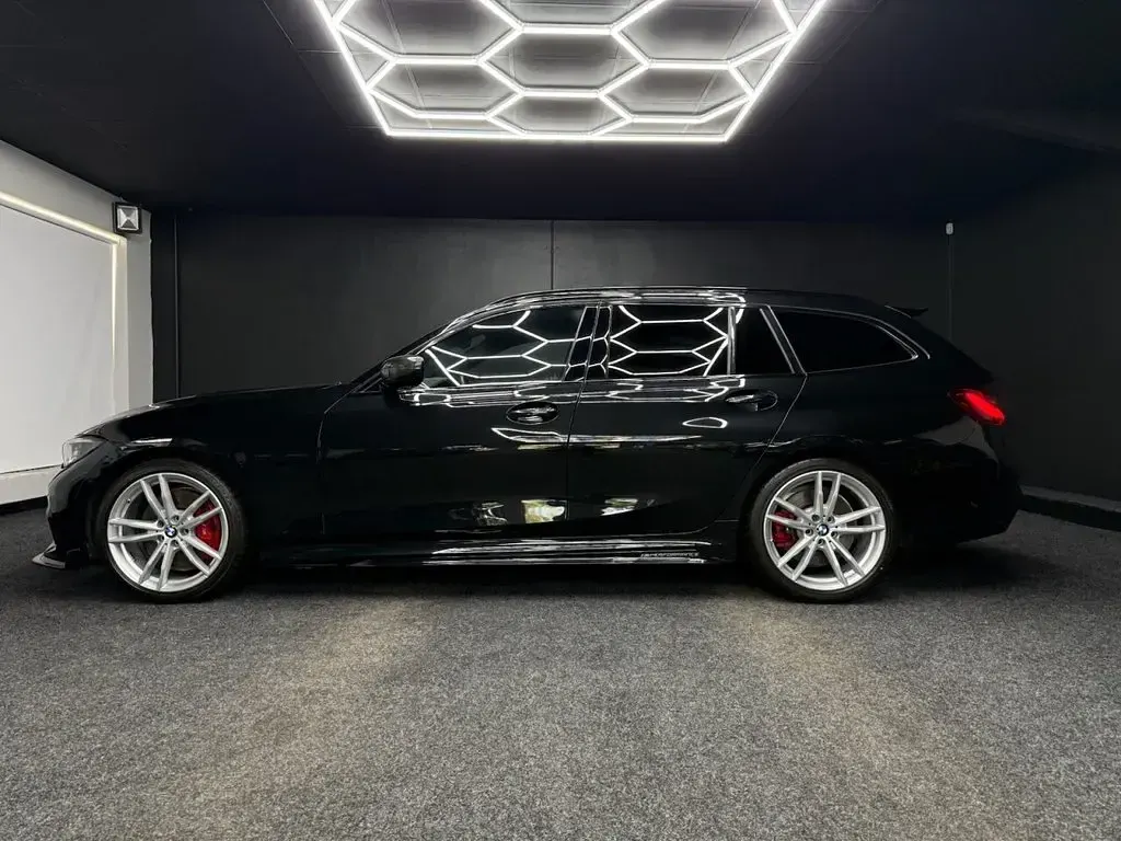 Used BMW 330 M Sport 286 HP (210 kW) 2021 Black Estate