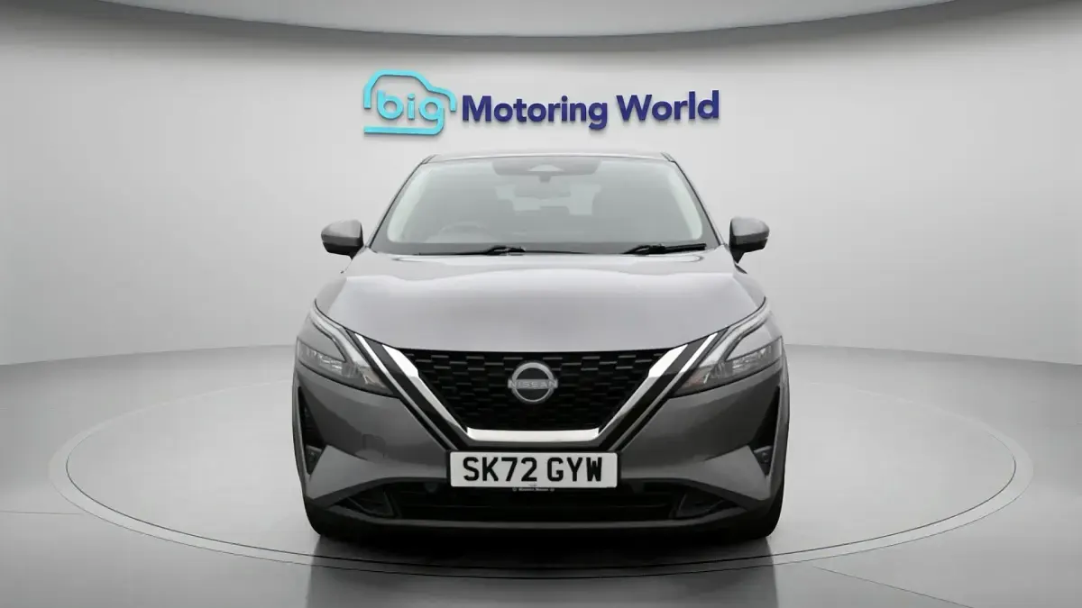 Used Nissan Qashqai N-Connecta 140 HP (102 kW) 2022 Grey SUV