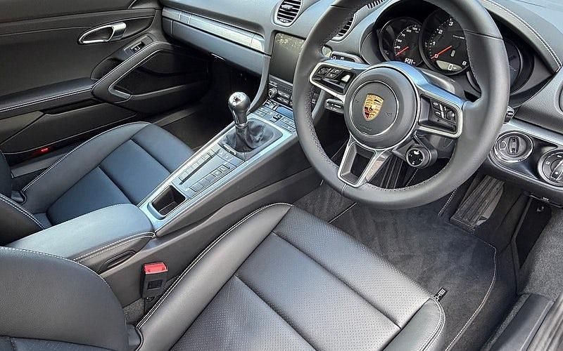 Used Porsche 718 Cayman Edition 300 HP (220 kW) 2025 Coupe