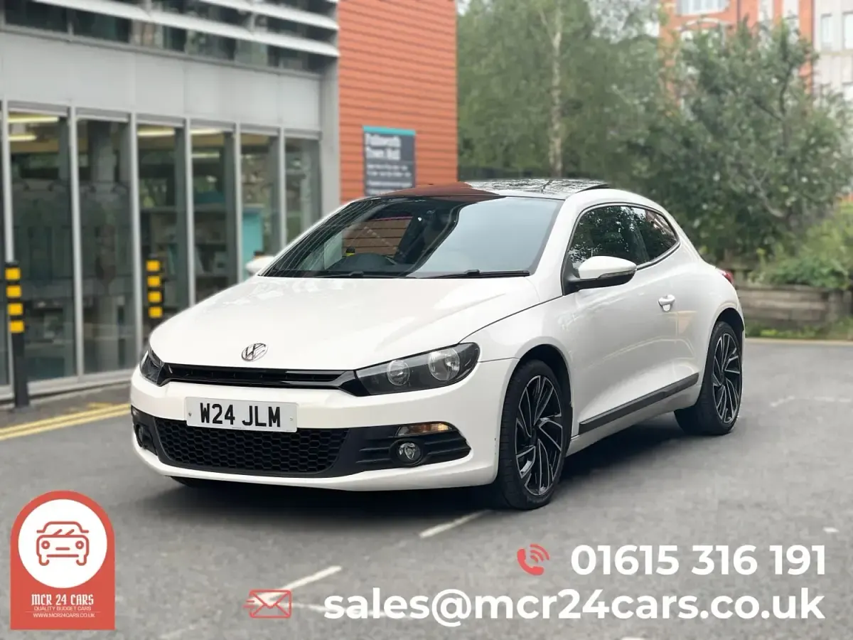 Begagnad VW Scirocco GT 170 HK (125 kW) 2011 Vit Sportkupé