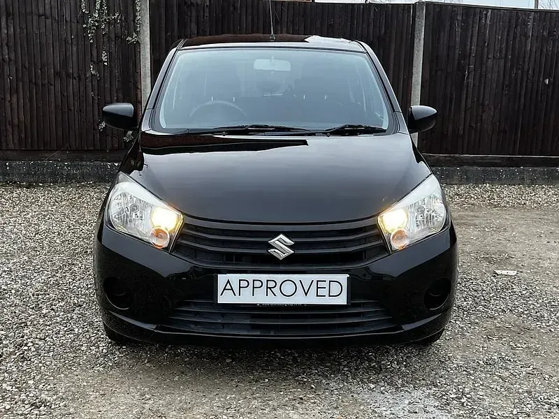 Usado Suzuki Celerio City 68 HP (50 kW) 2017 Preto Citadino