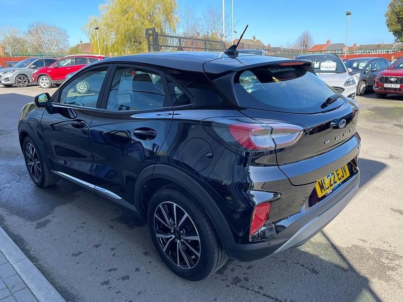 Used Ford Puma Titanium 125 HP (91 kW) 2022 Black SUV