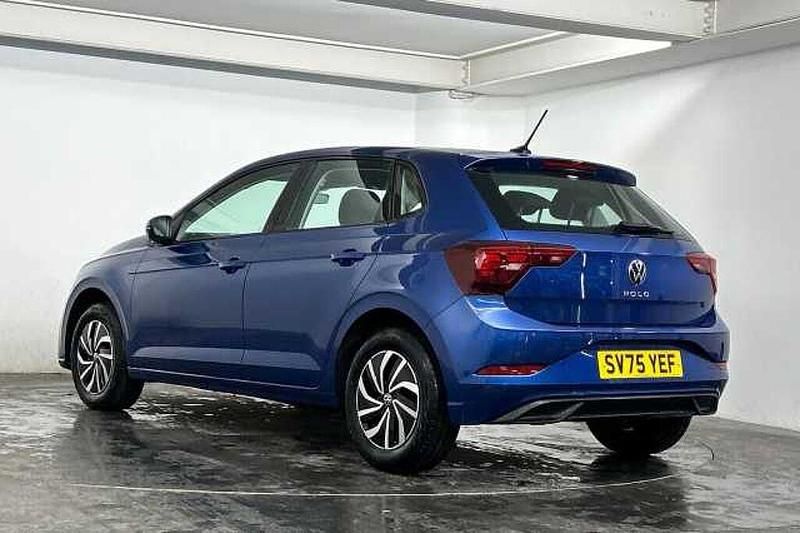Used VW Polo Life 95 HP (69 kW) 2025 Blue Hatchback