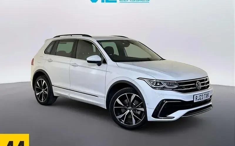 Used VW Tiguan R-line 245 HP (180 kW) 2023 SUV