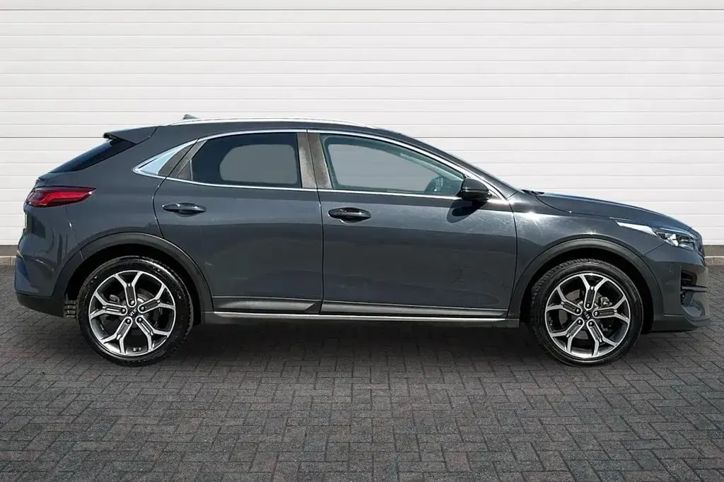 Used Kia XCeed 134 HP (98 kW) 2021 Grey SUV