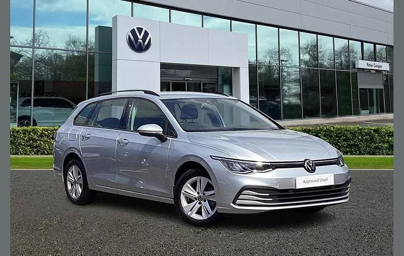 Silver Used 2023 VW Golf VIII Life Estate | £19,449 (Good price) - Image 1/4