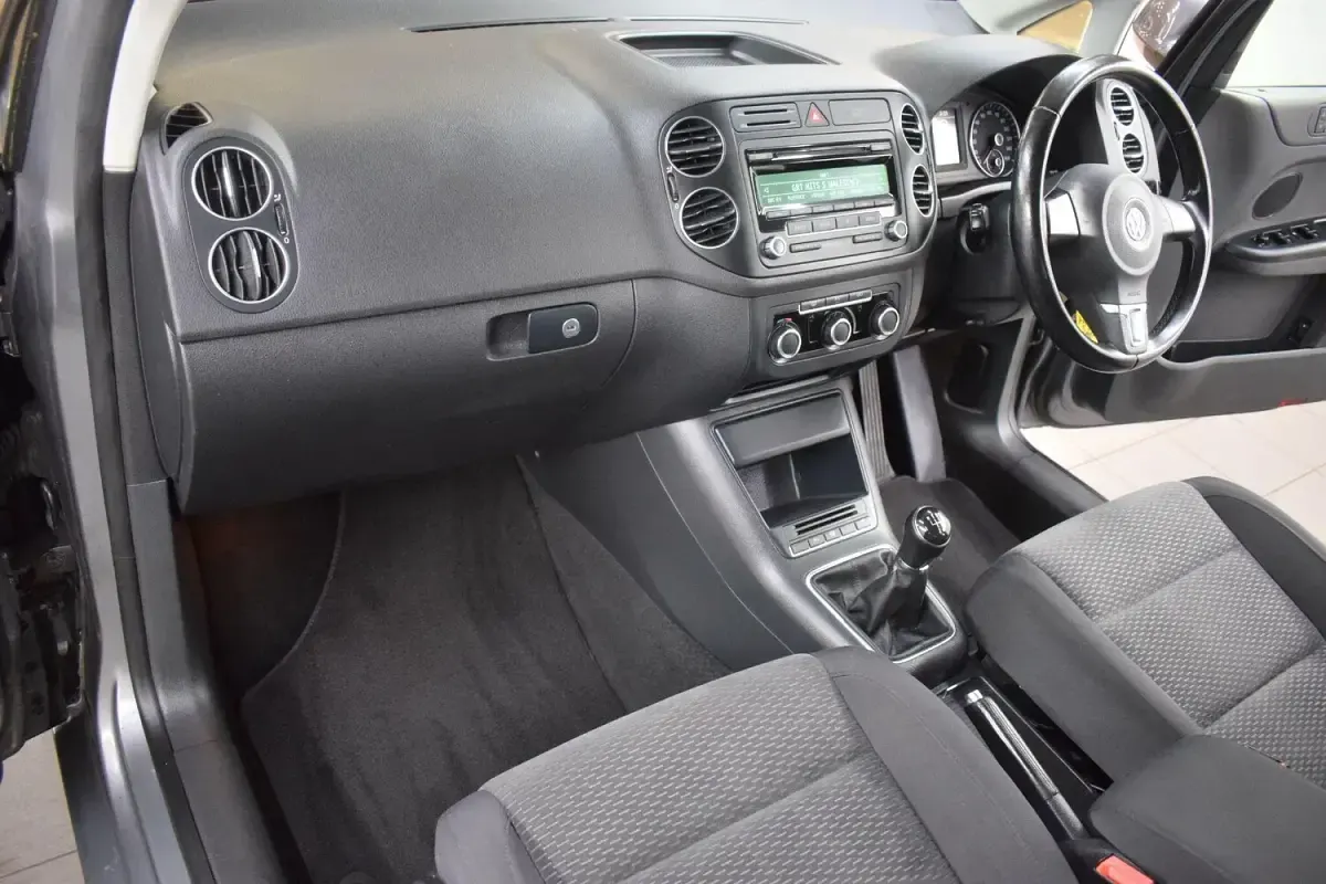 Used VW Golf VII SE 2013 Grey Hatchback