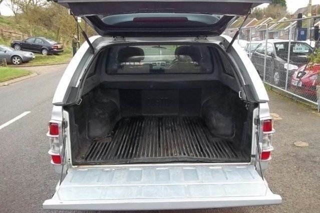 Used Isuzu Pick up 129 HP (94 kW) 2006 Pickup