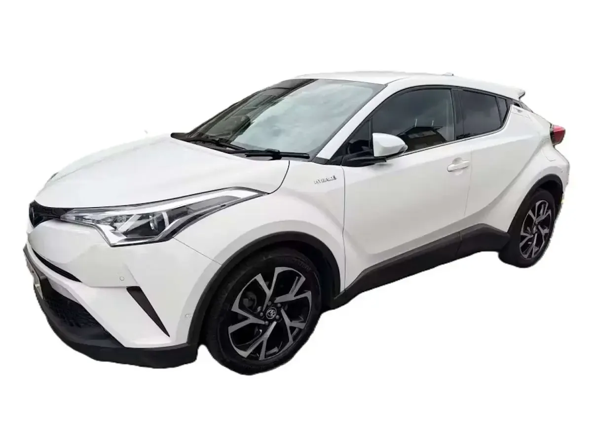Used Toyota C-HR Design 122 HP (89 kW) 2018 White SUV