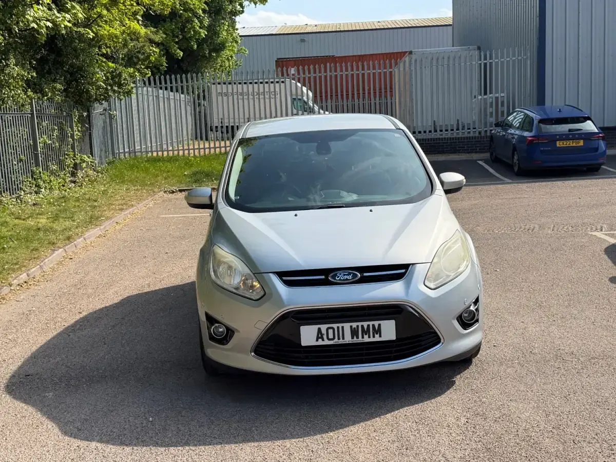 Używany Ford C-MAX Titanium 115 KM (84 kW) 2011 Srebrny Minivan