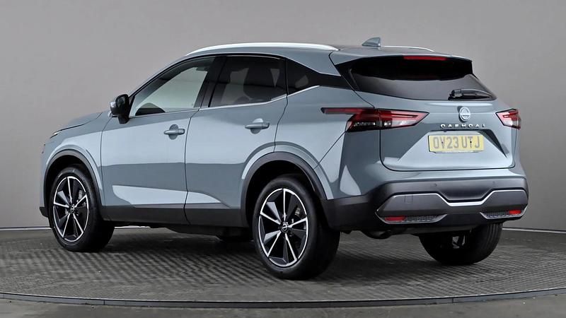 Used Nissan Qashqai Tekna 158 HP (116 kW) 2023 Grey SUV