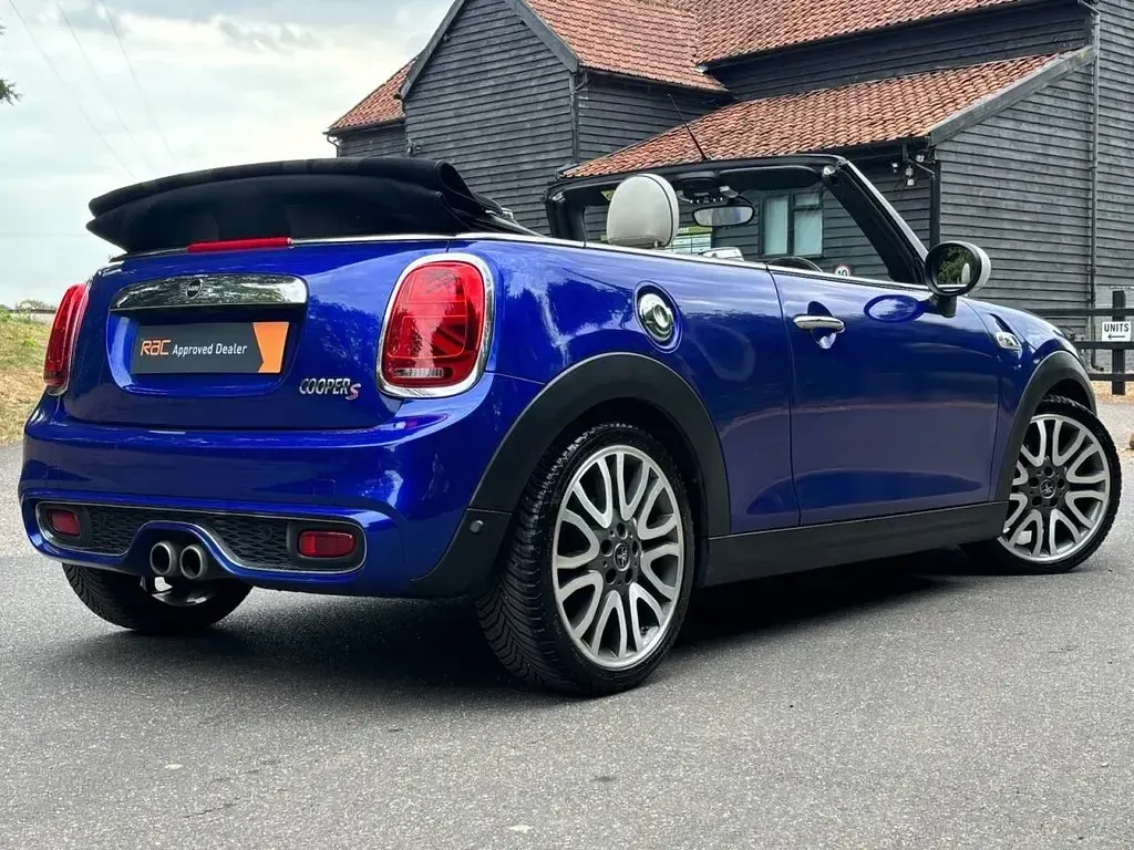 Used Mini Cooper S Cabriolet 192 HP (141 kW) 2018 Blue Cabriolet