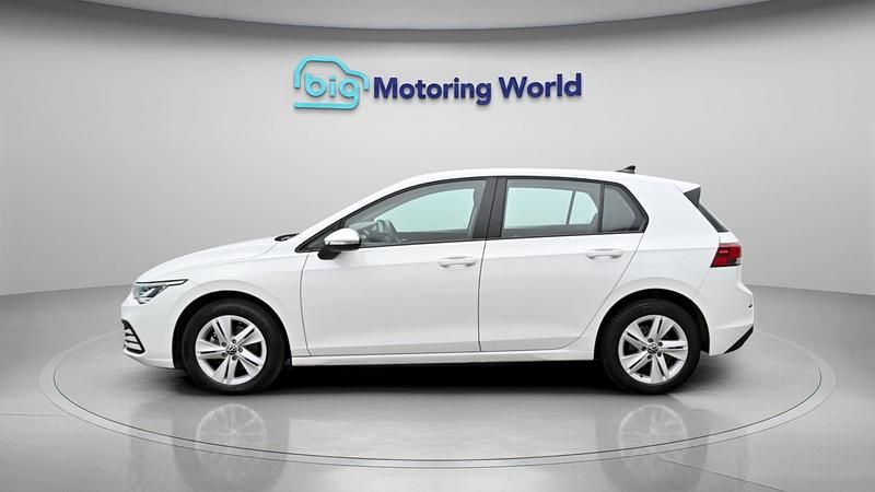 Used VW Golf VIII S 131 HP (96 kW) 2023 White Hatchback