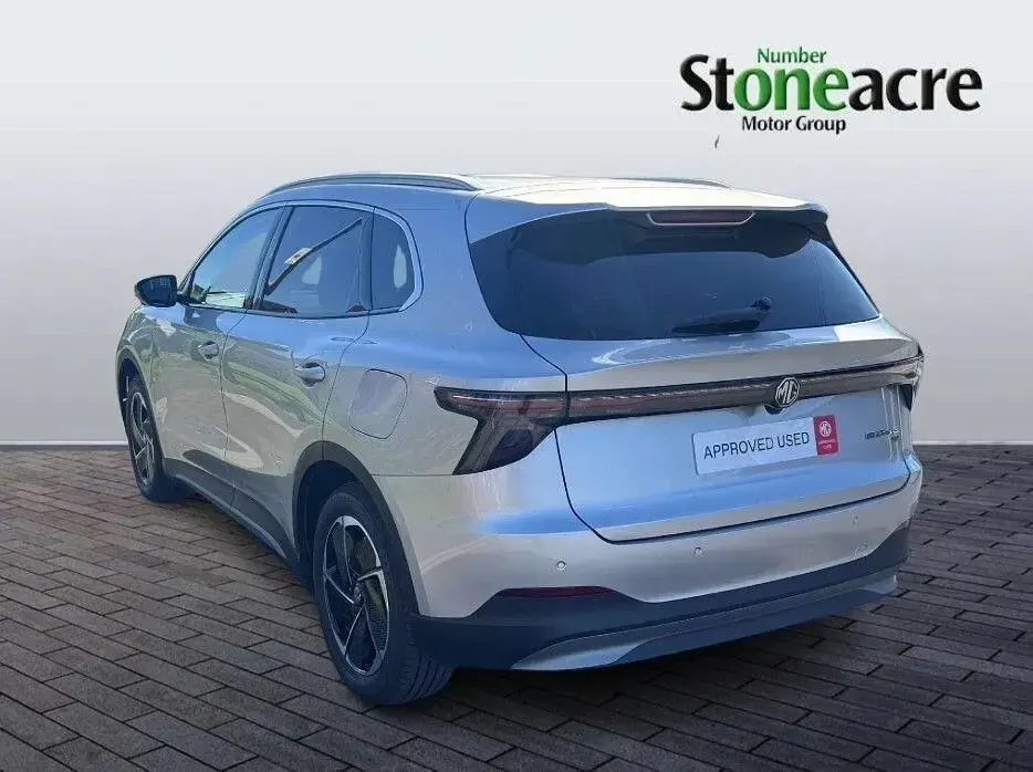 Ny MG MG5 EV SE 49 kW (67 HK) 2025 Silver Kombi