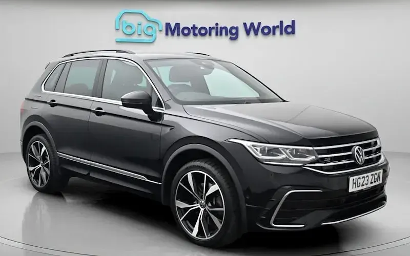 Used VW Tiguan R-line 245 HP (180 kW) 2023 SUV