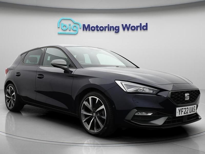 Blue Used 2022 Seat Leon FR Sport Hatchback | £15,700 (Fair price) - Image 1/4