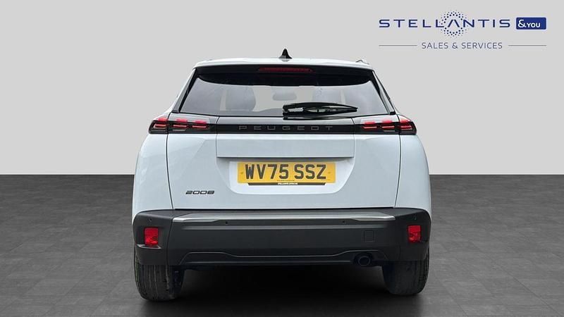 New Peugeot 2008 Allure 99 HP (72 kW) 2026 White SUV