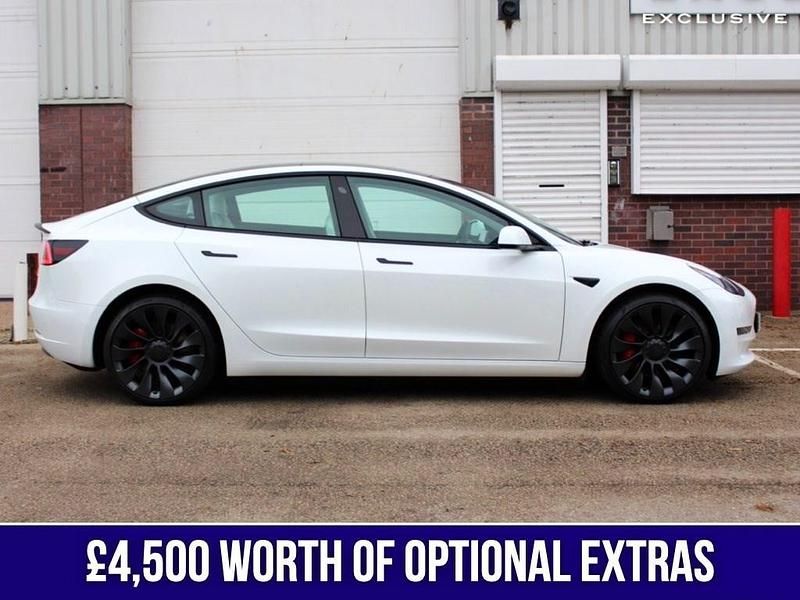 Used Tesla Model 3 Performance 461 kW (627 HP) 2023 White Sedan