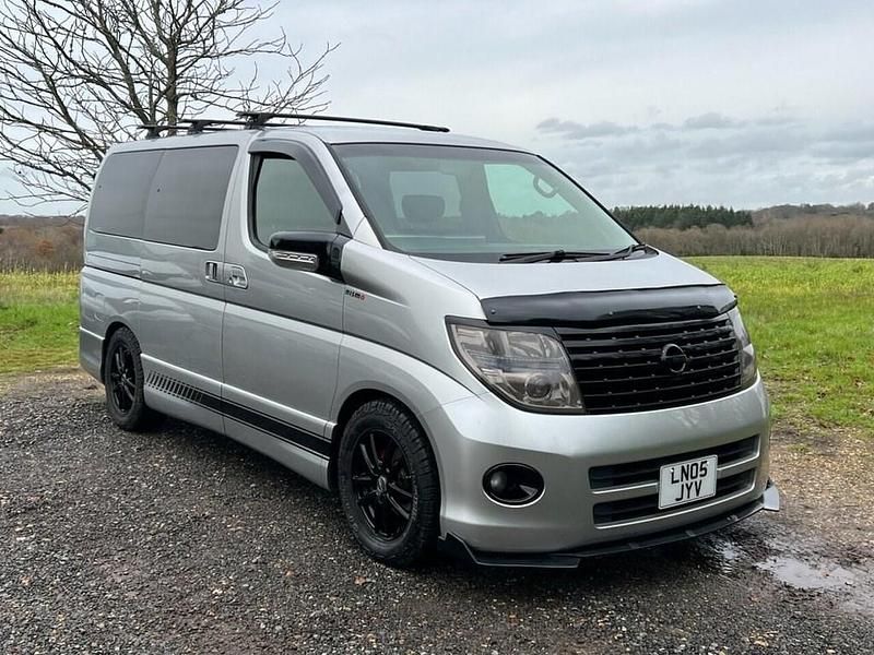 Silver Used 2005 Nissan Elgrand MPV | £6,995 (Fair price) - Image 1/4