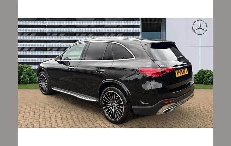 Used Mercedes GLC300e AMG Line Premium Plus 254 HP (186 kW) 2025 Black SUV