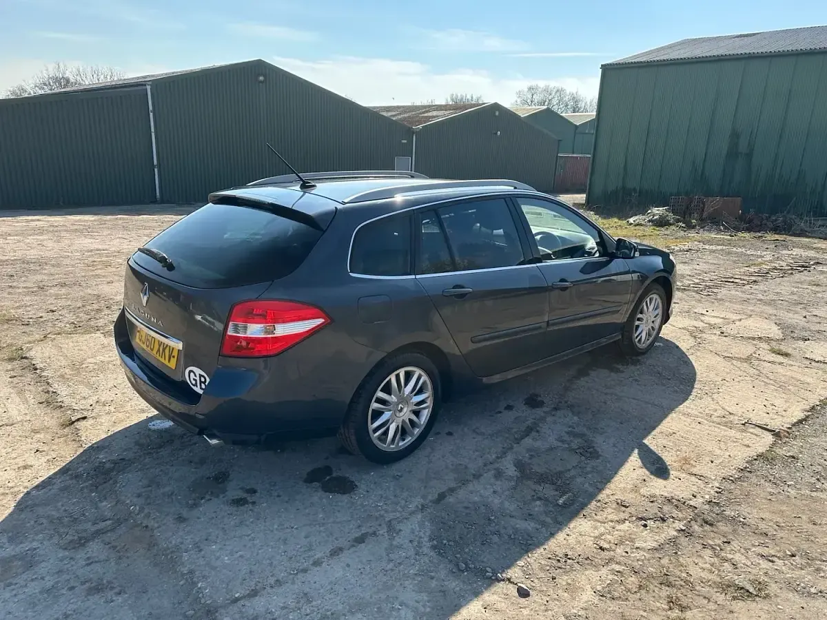 Used Renault Laguna III Initiale 150 HP (110 kW) 2010 Grey Estate