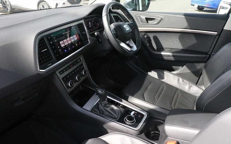 Used Seat Ateca Xperience Lux 150 HP (110 kW) 2024 Grey SUV