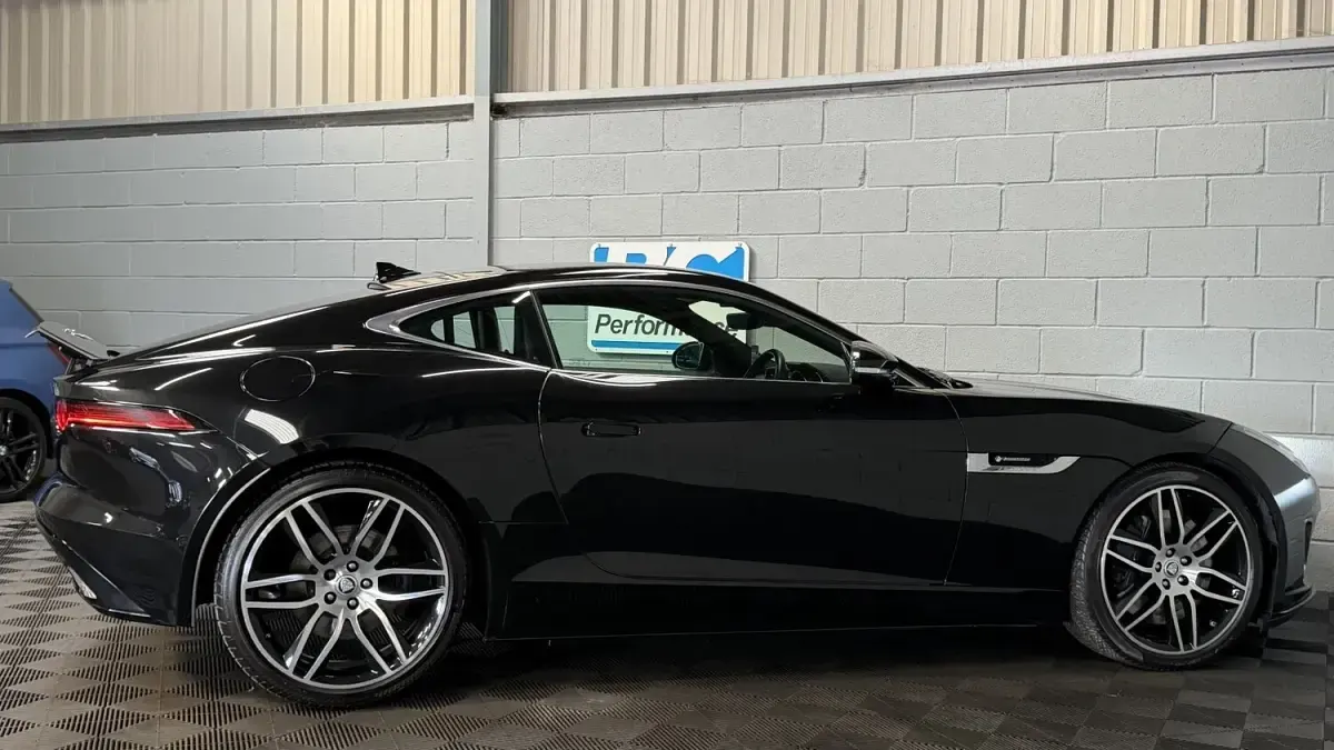 Used Jaguar F-Type R-Dynamic 2019 Black Coupe