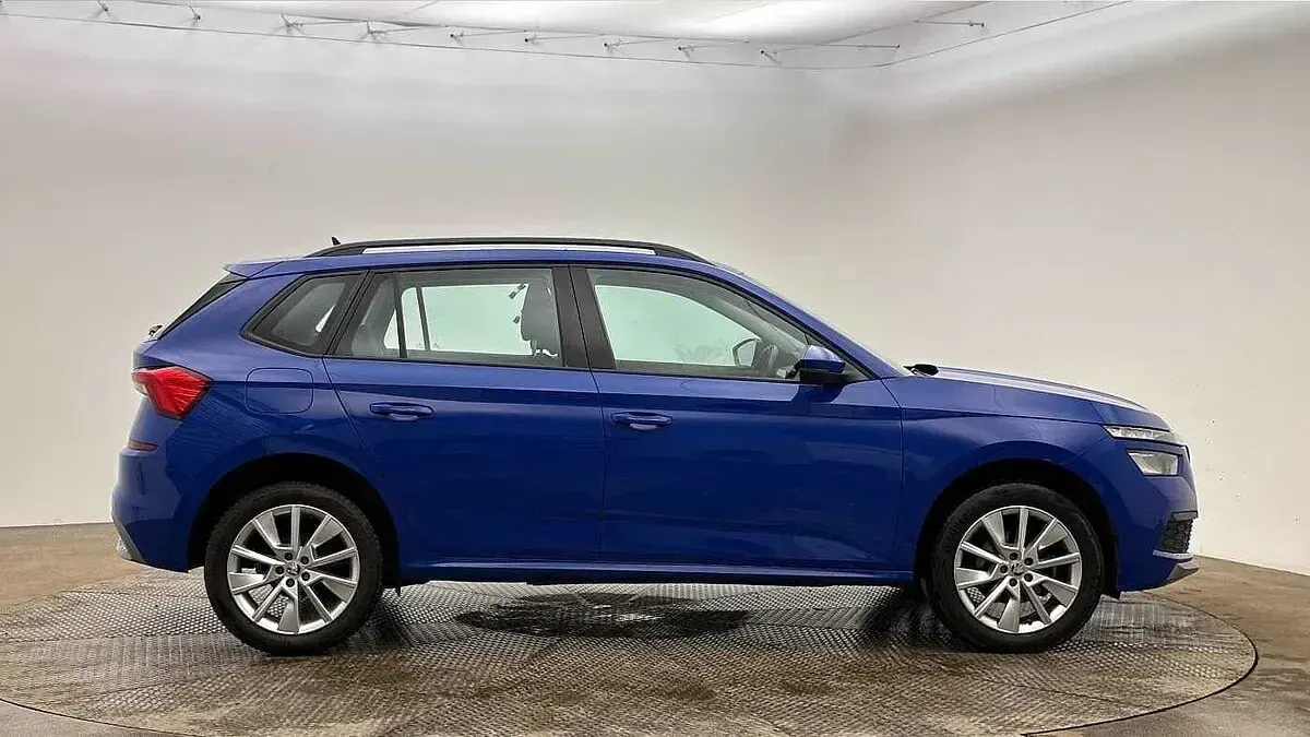 Used Skoda 110 R SE 81 HP (59 kW) 2023 Energy blue Estate