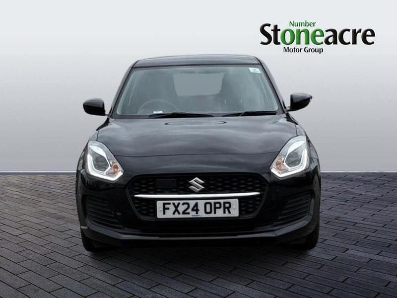 Usado Suzuki Swift SZ-L 83 HP (61 kW) 2024 Preto Citadino