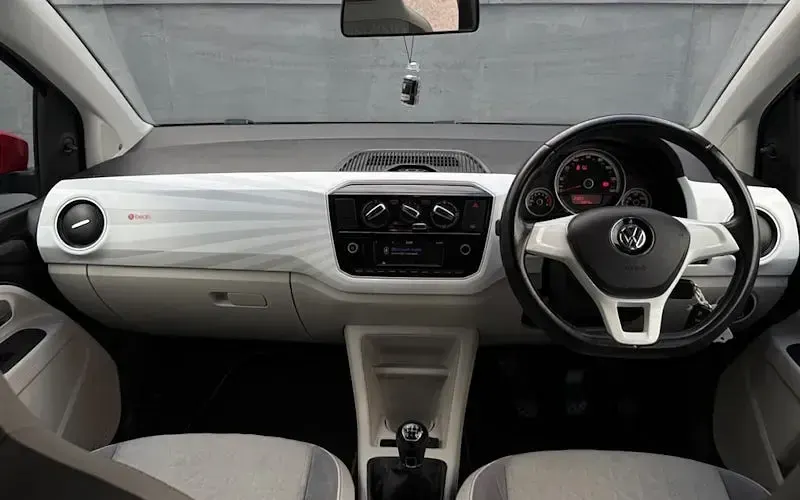 Used VW up! Beats 75 HP (55 kW) 2018 Hatchback