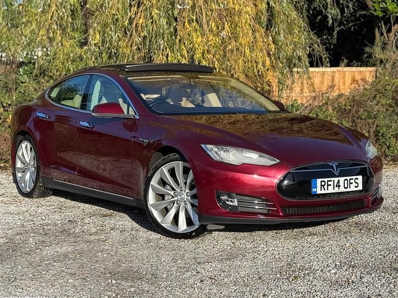 Red Used 2014 Tesla Model S Hatchback | £11,495 (Super price) - Image 1/3