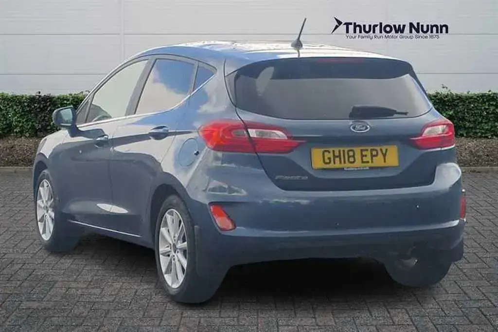 Used Ford Fiesta Titanium 100 HP (73 kW) 2018 Blue Hatchback