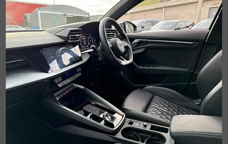 Used Audi S3 Comfort 310 HP (228 kW) 2022 Black Sedan