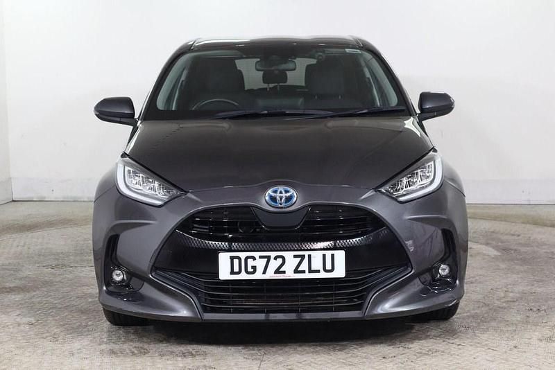 Used Toyota Yaris Hybrid Design 2022 Grey Hatchback