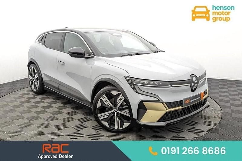 Used Renault Megane E-Tech 161 kW (220 HP) 2022 Grey Hatchback