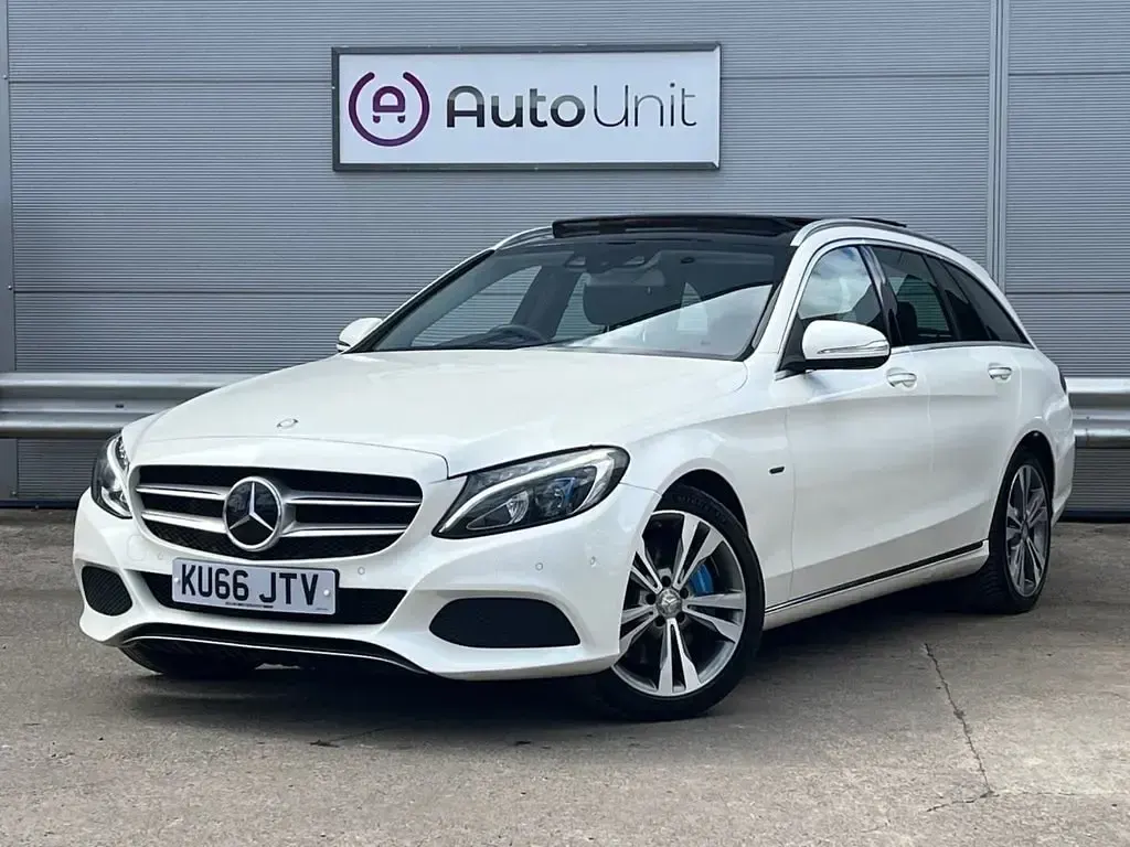 Begagnad Mercedes C350e Premium Plus 2016 Vit Kombi