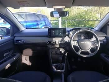 Used Dacia Sandero Expression 91 HP (66 kW) 2023 White Hatchback