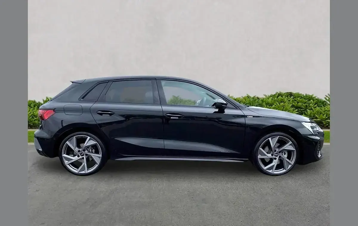 Used Audi A3 Black Edition 147 HP (108 kW) 2025 Other Hatchback
