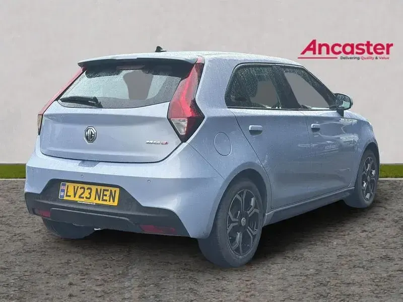 Used MG MG3 Exclusive 106 HP (77 kW) 2023 Silver Hatchback